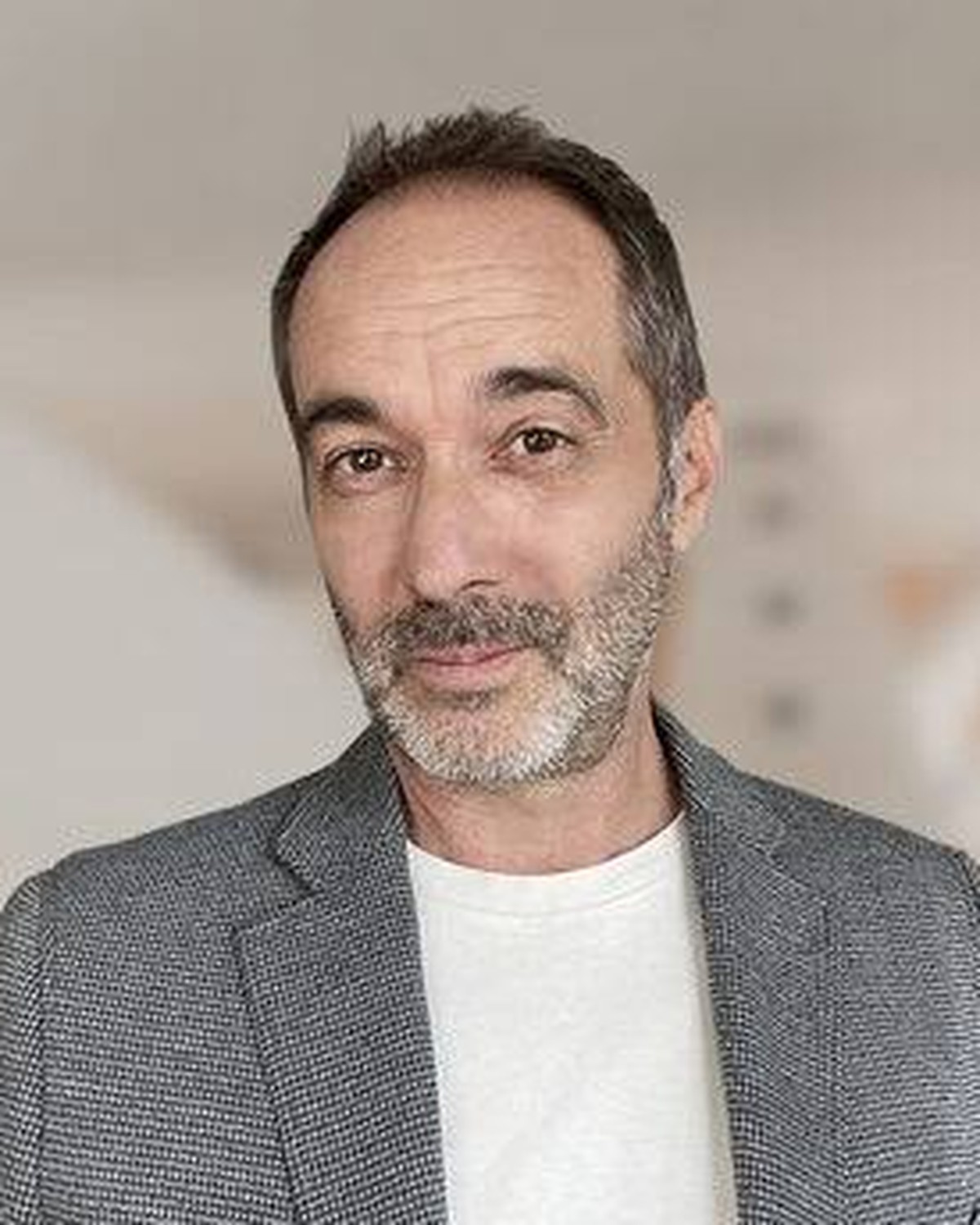 Dr. Sebastian Marincolo