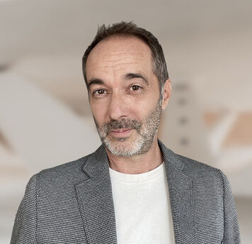 Dr. Sebastian Marincolo